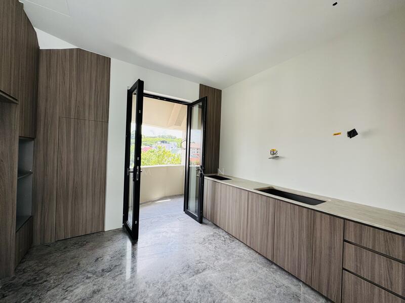 Brand New & Luxury with Lift & basement, Living& dining hall with great view & sky light