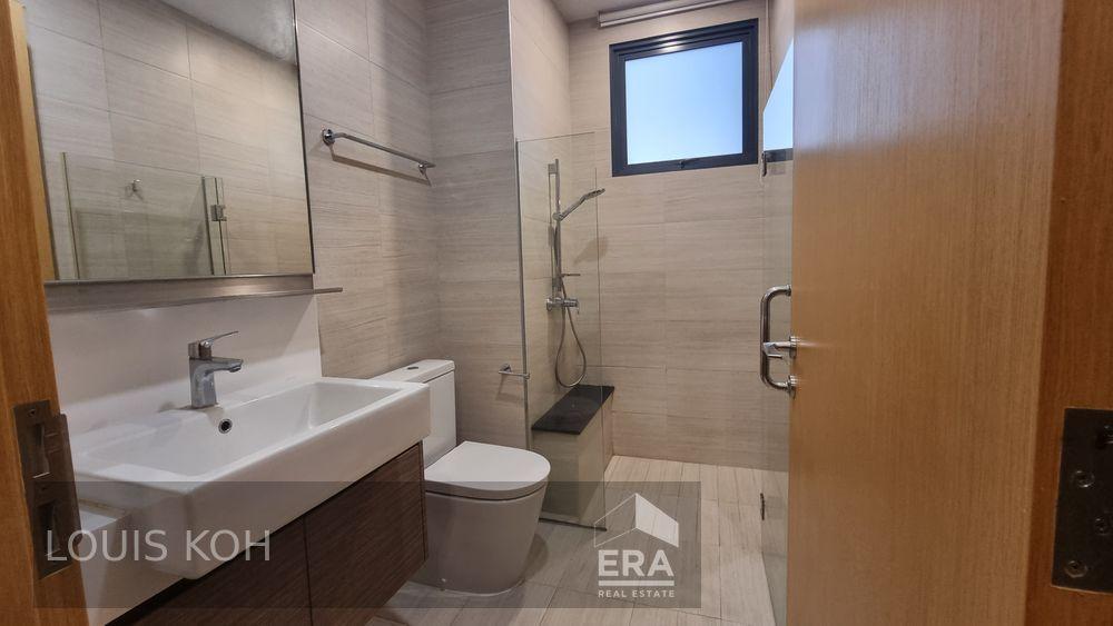 Rare Ground Floor 4 Bedroom With Private Lift From Carpark