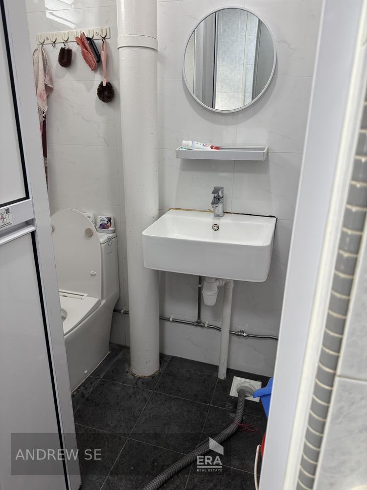 Tampines Street 84, Tampines, Singapore, D18, 520873