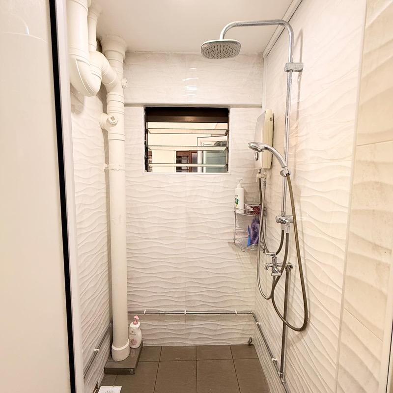 114 Lorong 1 Toa Payoh HDB Apartment For Sale, $379,999, 3 Bed 1 Bath 700 sqft $543.00 psf
