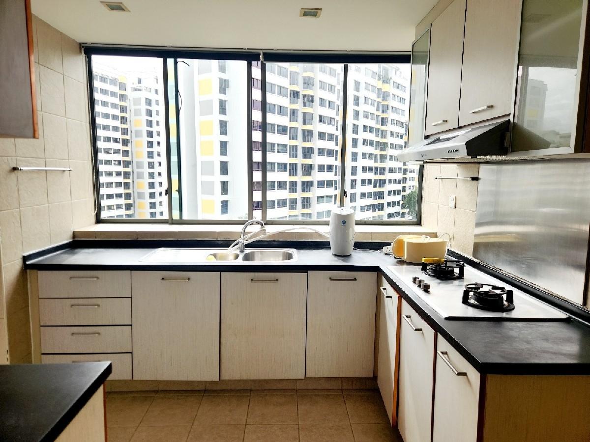 The Quintet Condominium For Sale, $1,550,000, 3 Bed 3 Bath 1,292 sqft $1,200.00 psf