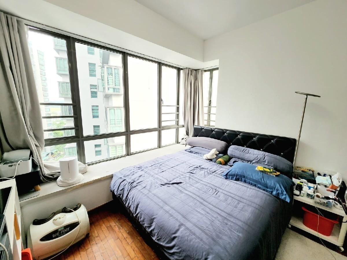The Quintet Condominium For Sale, $1,550,000, 3 Bed 3 Bath 1,292 sqft $1,200.00 psf
