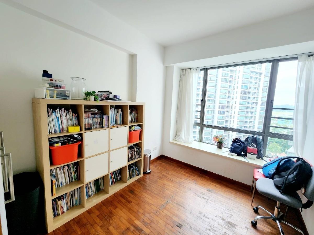 The Quintet Condominium For Sale, $1,550,000, 3 Bed 3 Bath 1,292 sqft $1,200.00 psf