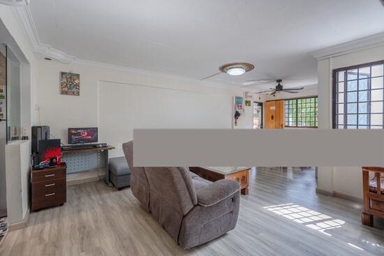 123 Yishun Street 11 HDB Apartment For Sale, $550,000, 3 Bed 2 Bath 1,001 sqft $549.00 psf