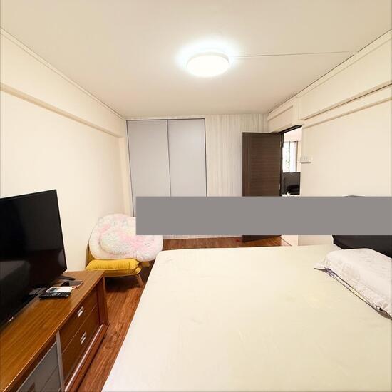 Prop-GPT: HDB Apartment: D12 Toa Payoh 114 Lorong 1 Toa Payoh