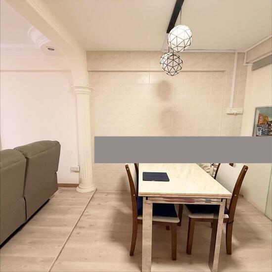 114 Lorong 1 Toa Payoh HDB Apartment For Sale, $379,999, 3 Bed 1 Bath 700 sqft $543.00 psf