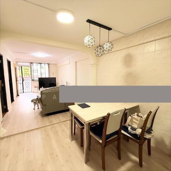 114 Lorong 1 Toa Payoh HDB Apartment For Sale, $379,999, 3 Bed 1 Bath 700 sqft $543.00 psf