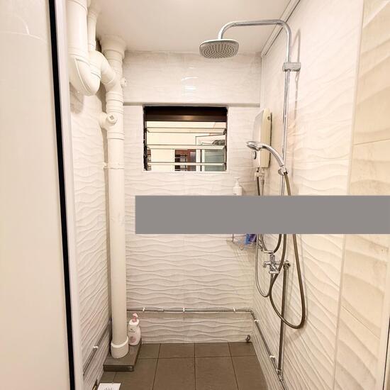 114 Lorong 1 Toa Payoh HDB Apartment For Sale, $379,999, 3 Bed 1 Bath 700 sqft $543.00 psf