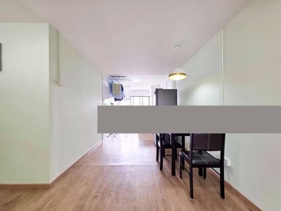 249 Yishun Avenue 9 HDB Apartment For Sale, $549,999, 3 Bed 2 Bath 1,130 sqft $487.00 psf