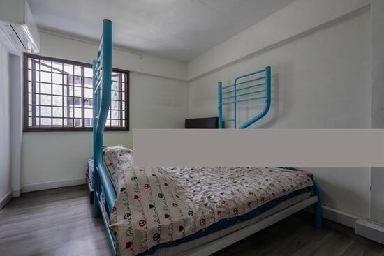 123 Yishun Street 11 HDB Apartment For Sale, $550,000, 3 Bed 2 Bath 1,001 sqft $549.00 psf