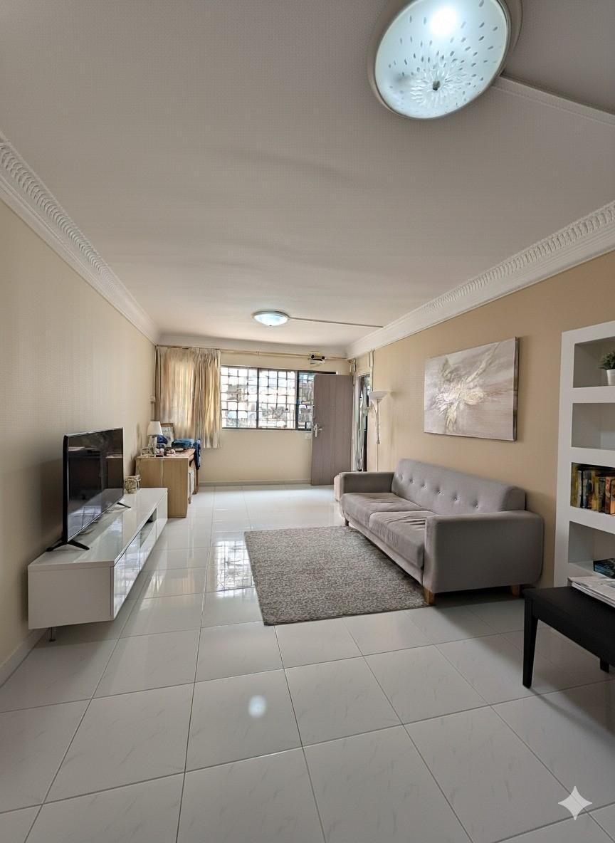 Prop-GPT: HDB Apartment: D27 Yishun 840 Yishun Street 81