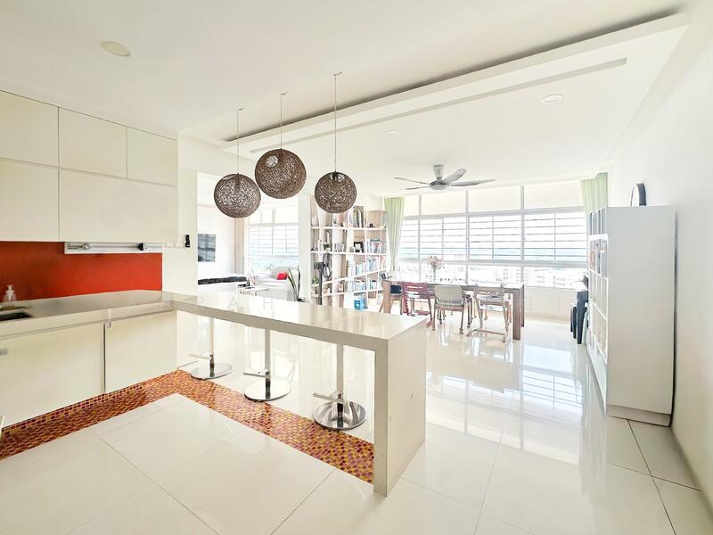 Prop-GPT: Condominium: D10 Holland Ridgewood Condominium