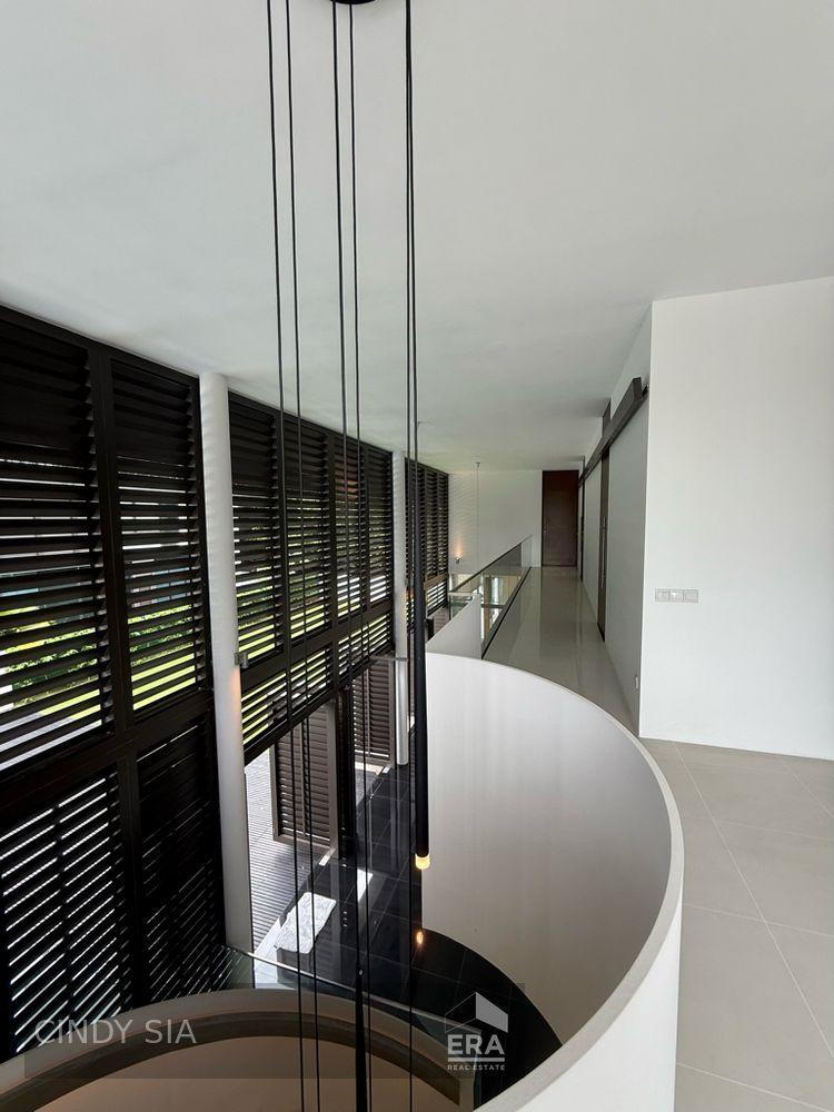 Modern Renovated Gcb on Elevated Ground, Queen Astrid Gcba!