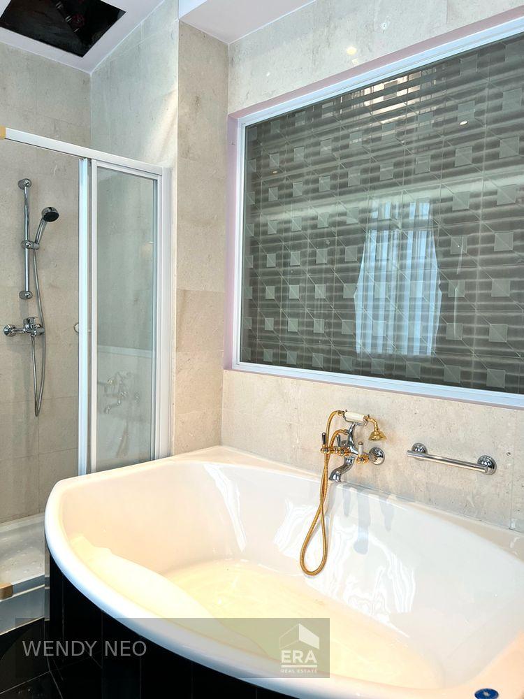 Swiss Club Road Good Class Bungalow for Sale