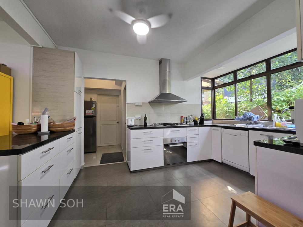 Rare Landed Listing in Sunset Terrace Enclave!