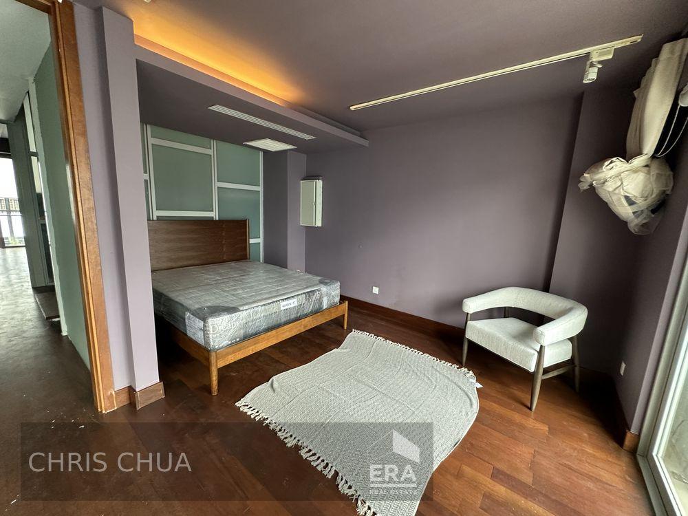 Prop-GPT: Terrace: D09 Cairnhill Orchard