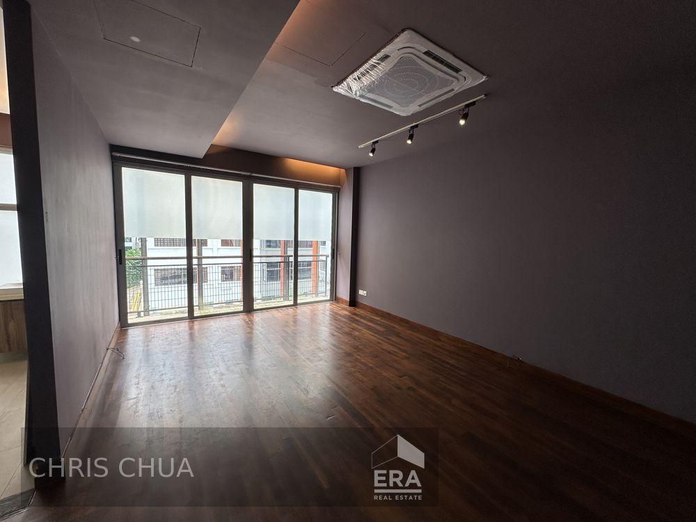 Rare Freehold Terrace House for Sale Near Paragon