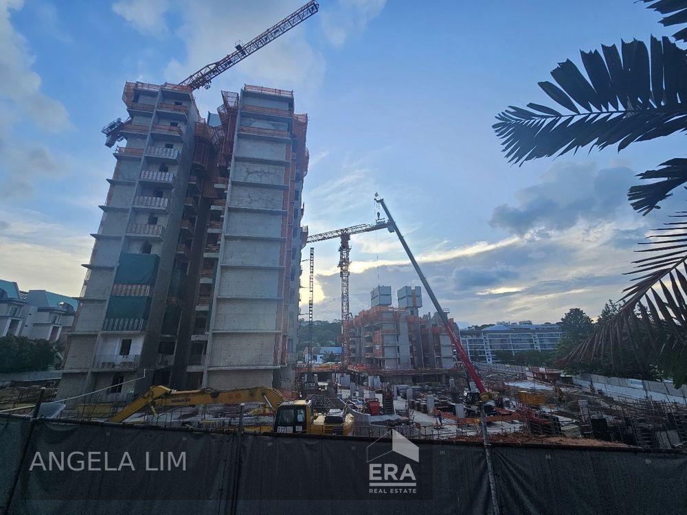 The Myst 5mins Sheltered Walkway to Cashew Mrt