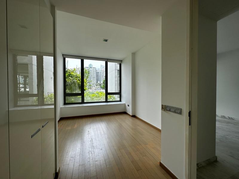 Marina Collection Condominium For Sale, $3,240,000, 3 Bed 3 Bath 2,099 sqft $1,544.00 psf