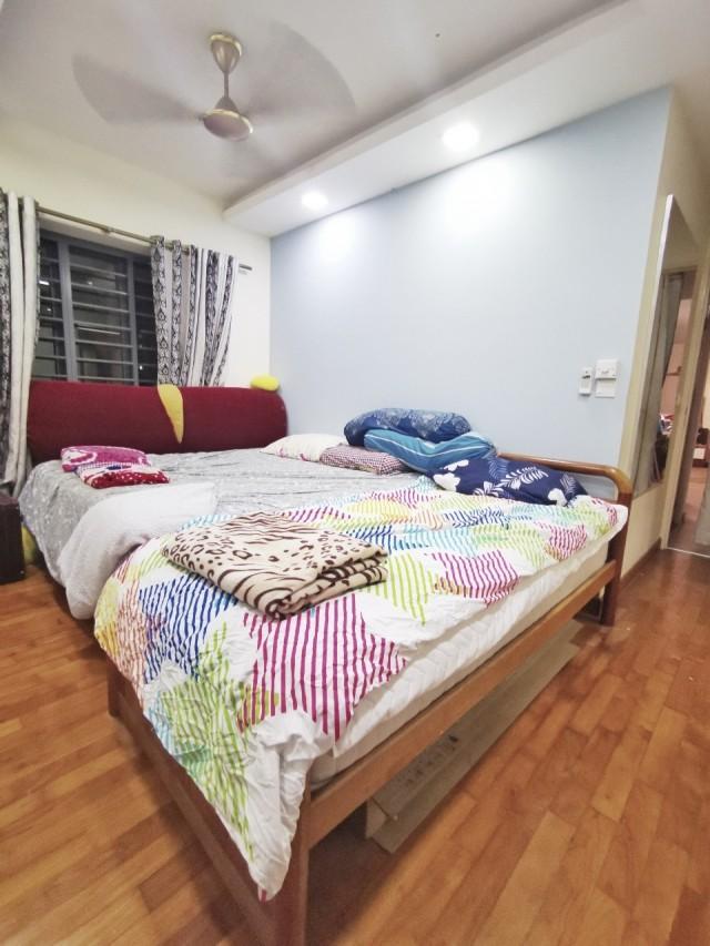 88 Dawson Road HDB Apartment For Sale, $899,000, 3 Bed 2 Bath 893 sqft $1,007.00 psf