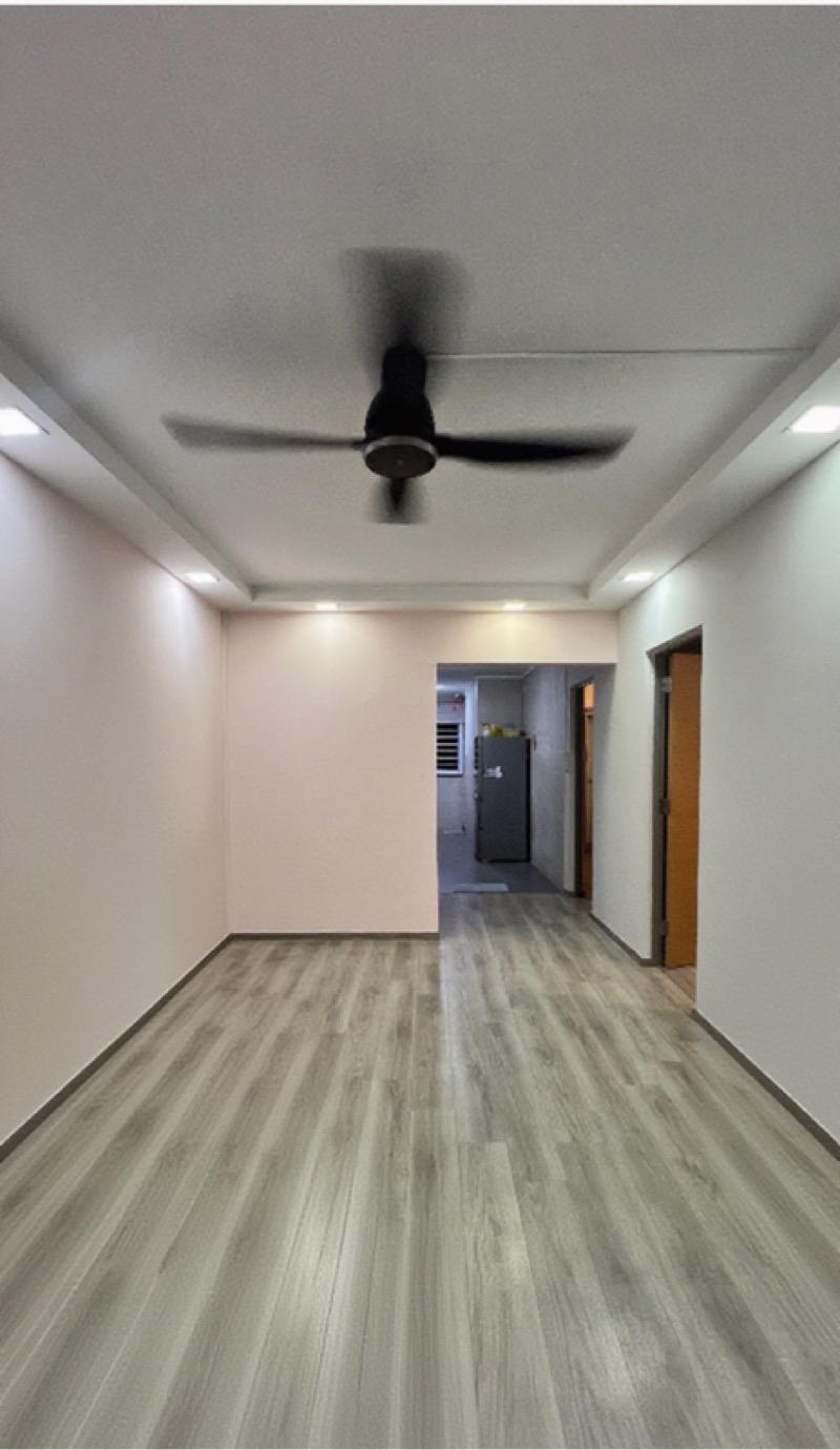 219 Petir Road HDB Apartment For Sale, $460,000, 2 Bed 2 Bath 785 sqft $586.00 psf