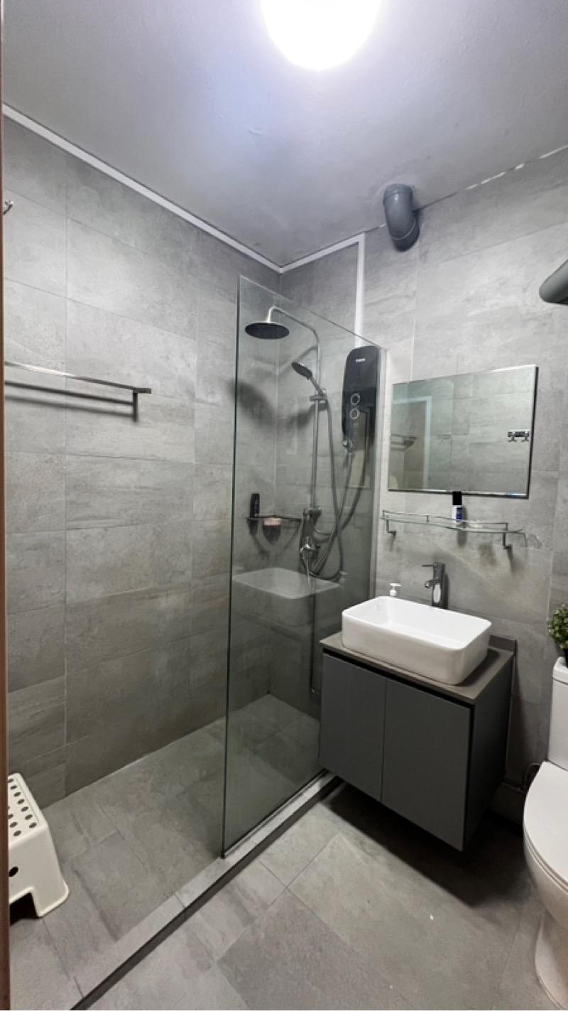 219 Petir Road HDB Apartment For Sale, $460,000, 2 Bed 2 Bath 785 sqft $586.00 psf