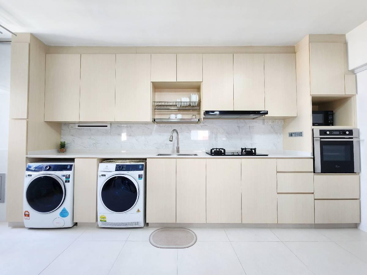 405 Yishun Avenue 6 HDB Apartment For Sale, $899,000, 4 Bed 2 Bath 1,528 sqft $588.00 psf