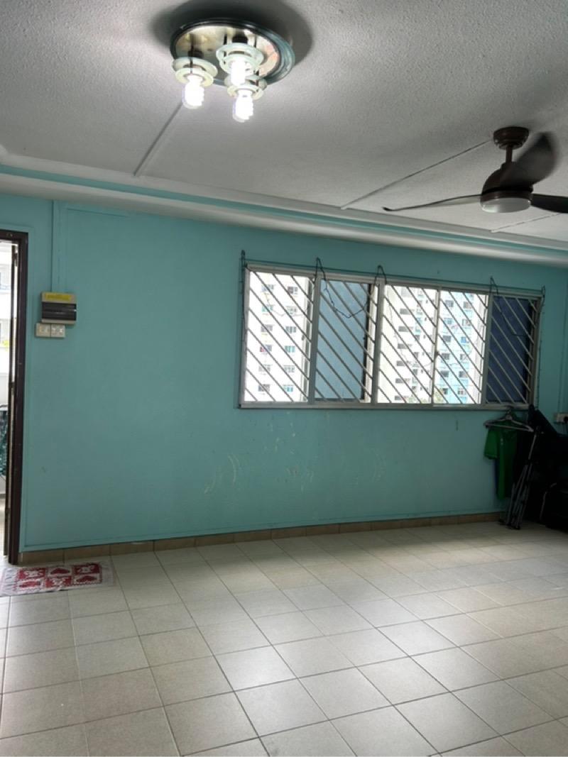 134 Yishun Street 11 HDB Apartment For Sale, $521,000, 3 Bed 2 Bath 1,054 sqft $494.00 psf