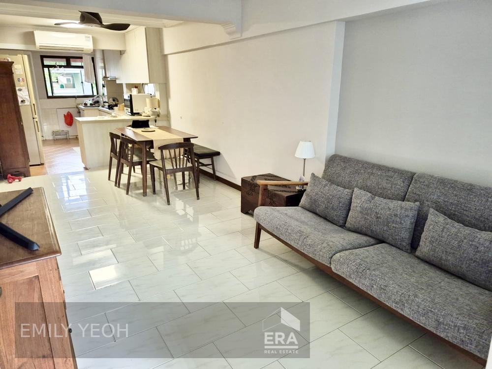 13 Holland Drive: D10 Holland HDB - 2 room | Prop-GPT the AI-Powered Property Guru