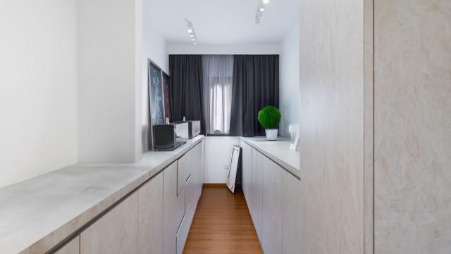 Westlake Gardens Detached House For Sale, $17,500,000, 5 Bed 7 Bath 5,000 sqft $2,160.00 psf