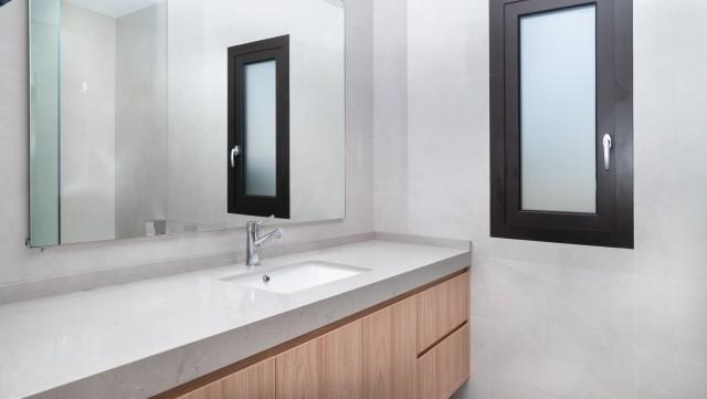 Westlake Gardens Detached House For Sale, $17,500,000, 5 Bed 7 Bath 5,000 sqft $2,160.00 psf