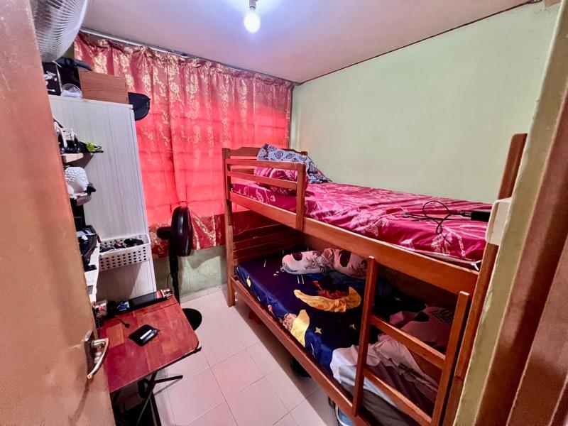 2 Holland Avenue HDB Apartment For Sale, $488,000, 3 Bed 1 Bath 721 sqft $677.00 psf