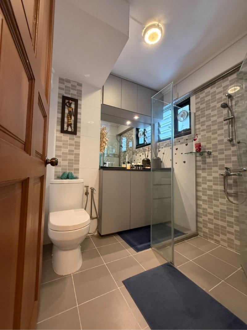 3 Marine Terrace HDB Apartment For Sale, $1,150,000, 3 Bed 2 Bath 1,302 sqft $883.00 psf