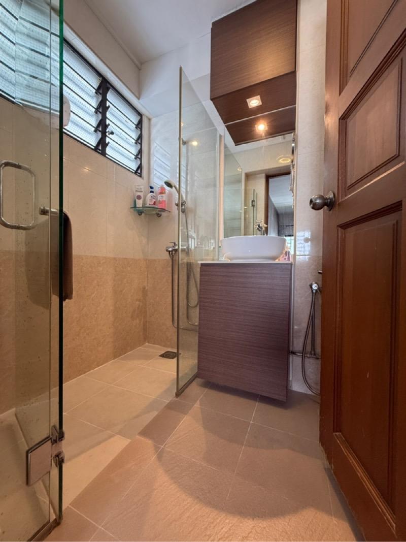 3 Marine Terrace HDB Apartment For Sale, $1,150,000, 3 Bed 2 Bath 1,302 sqft $883.00 psf