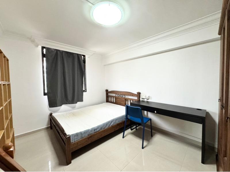 97 Commonwealth Crescent HDB Apartment For Sale, $450,000, 2 Bed 2 Bath 721 sqft $624.00 psf