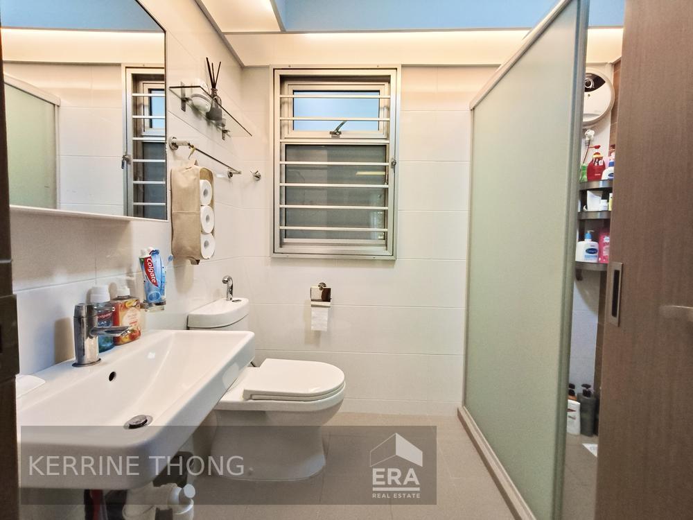 Newly Mop! 1km to Poi Ching and St Hilda! Great Location!