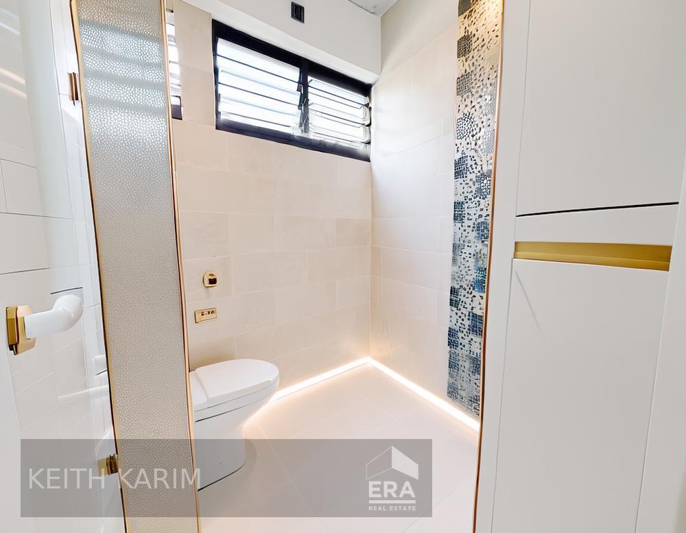 High Floor, Quiet, Breezy & Great View! Original Condition Open to All