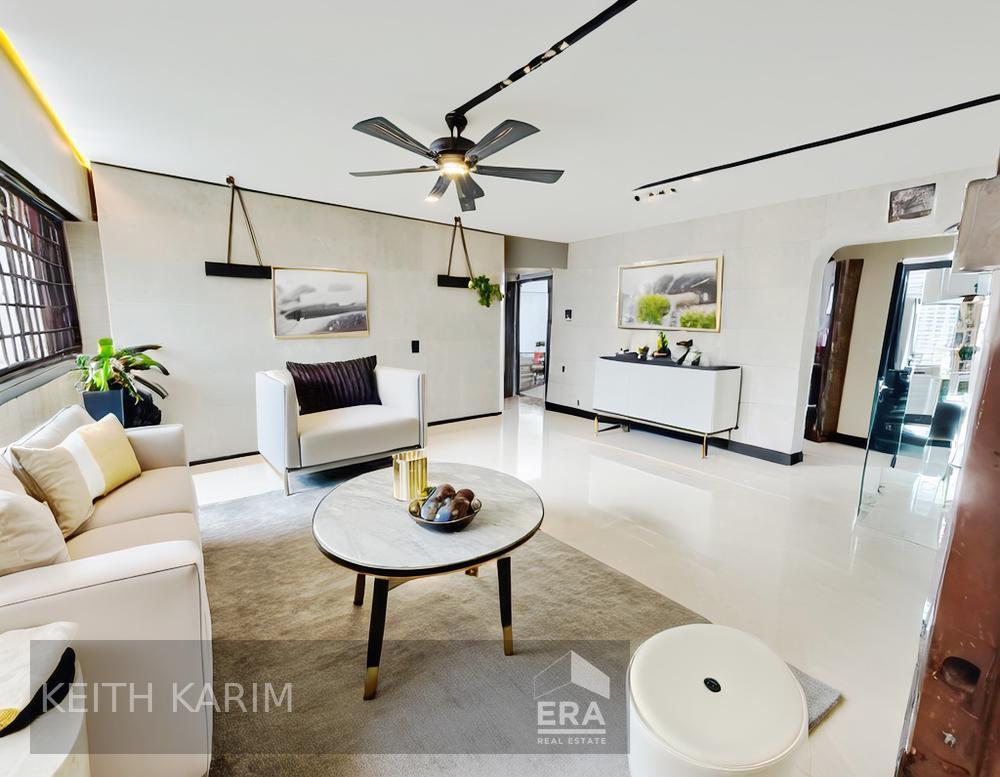 High Floor, Quiet, Breezy & Great View! Original Condition Open to All