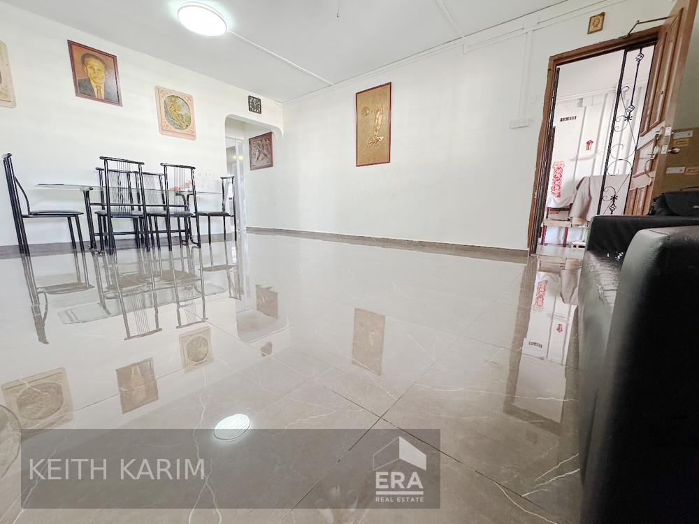 High Floor, Quiet, Breezy & Great View! Original Condition Open to All