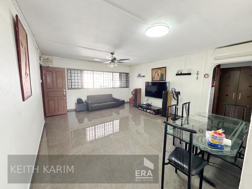 High Floor, Quiet, Breezy & Great View! Original Condition Open to All