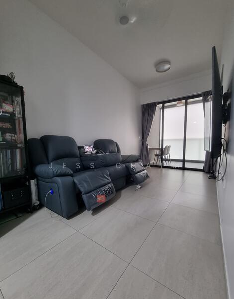 Prop-GPT: Apartment: D13 Macpherson The Woodleigh Residences