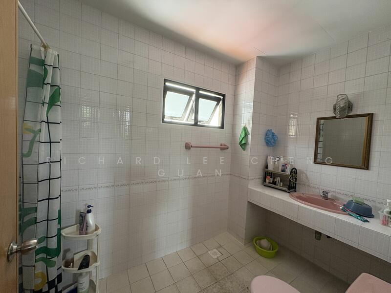 District 5 Corner Terrace Freehold Clementi Road for Sale