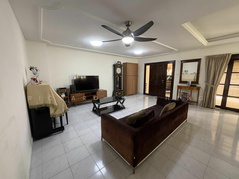 District 5 Corner Terrace Freehold Clementi Road for Sale