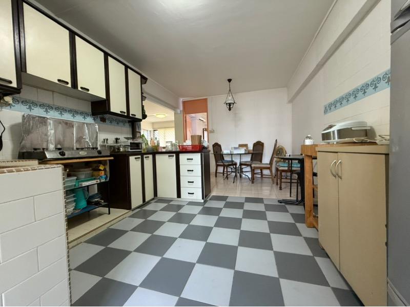 487B Tampines Street 45 HDB Apartment For Sale, $880,000, 3 Bed 2 Bath 1,140 sqft $772.00 psf