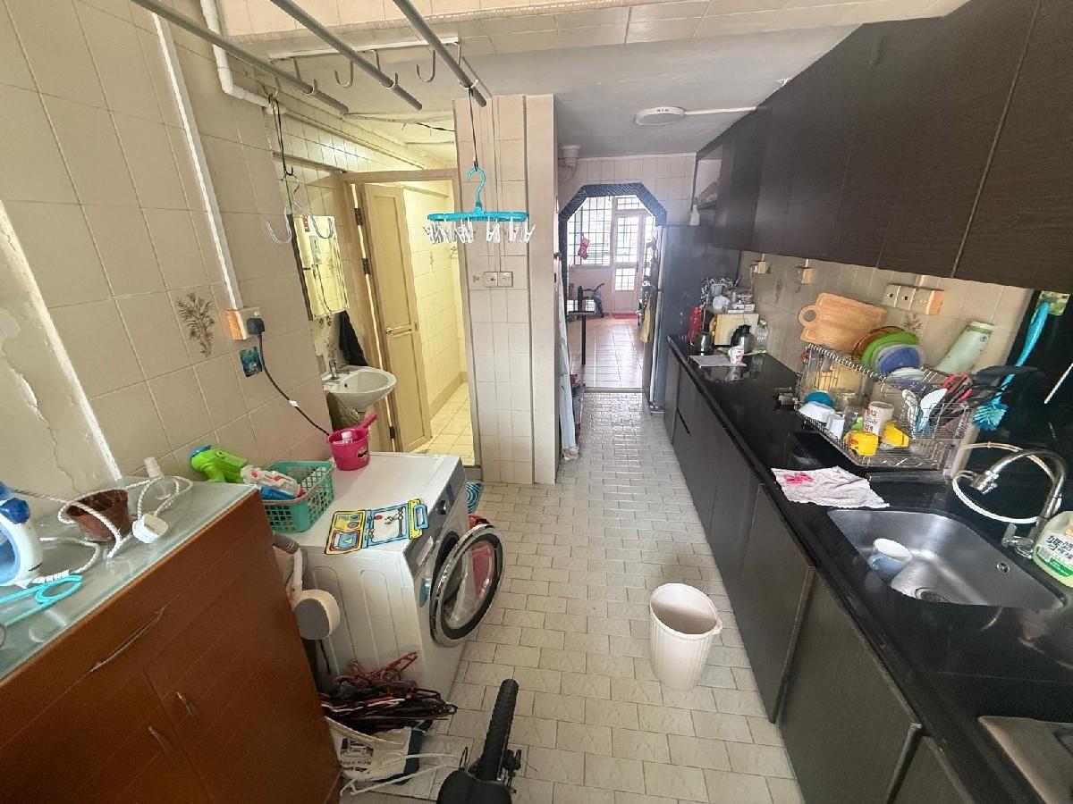 40 Circuit Road HDB Apartment For Sale, $370,000, 2 Bed 2 Bath 614 sqft $603.00 psf