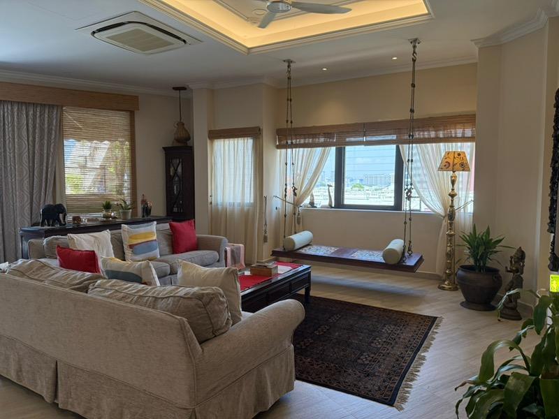 Prop-GPT: Condominium: D16 Bayshore BAYSHORE PARK