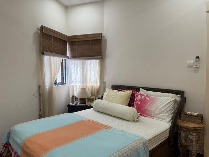 BAYSHORE PARK Condominium For Sale, $4,500,000, 5 Bed 5 Bath 3,800 sqft $1,184.00 psf