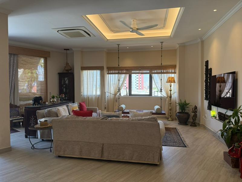 BAYSHORE PARK Condominium For Sale, $4,500,000, 5 Bed 5 Bath 3,800 sqft $1,184.00 psf