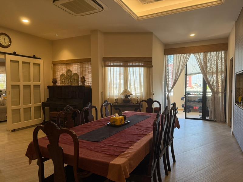 BAYSHORE PARK Condominium For Sale, $4,500,000, 5 Bed 5 Bath 3,800 sqft $1,184.00 psf