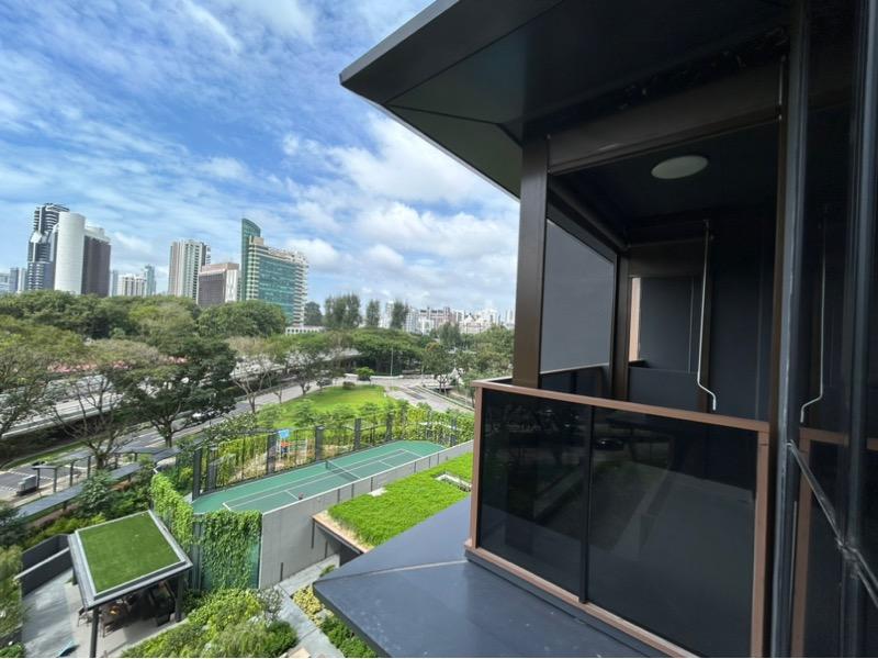 KOPAR AT NEWTON Condominium For Sale, $1,570,000, 2 Bed 1 Bath 614 sqft $2,557.00 psf
